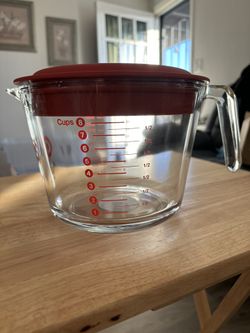 Glass Measuring Cup ( 8 Cups )