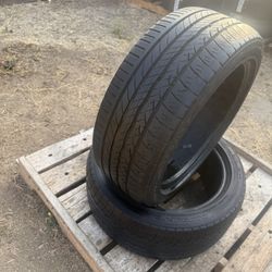 (225/45/17)  Tires X2