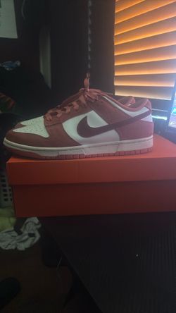 Nike Valentines Dunks