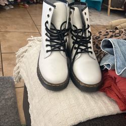 Women Boots