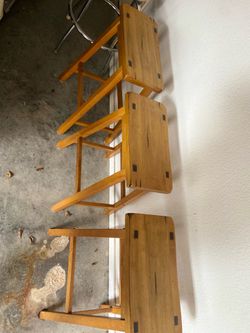 Bancos /studs