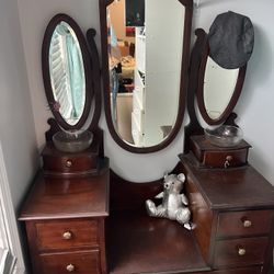 Antique Dressing Table 