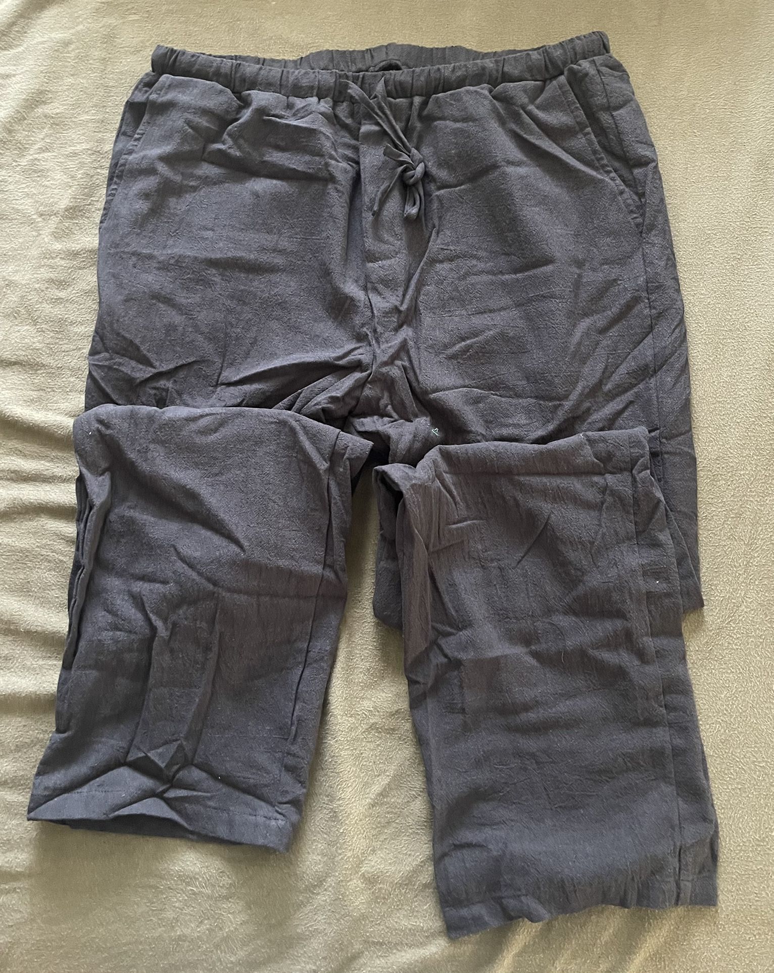 BRAND NEW / NEVER WORN $20/Tops $25/Bottoms