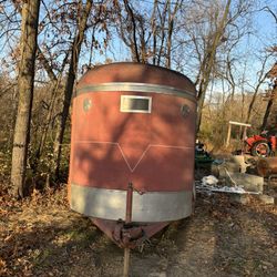 Horse Traila . 2 Horses 