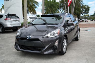 Toyota Prius C 2015