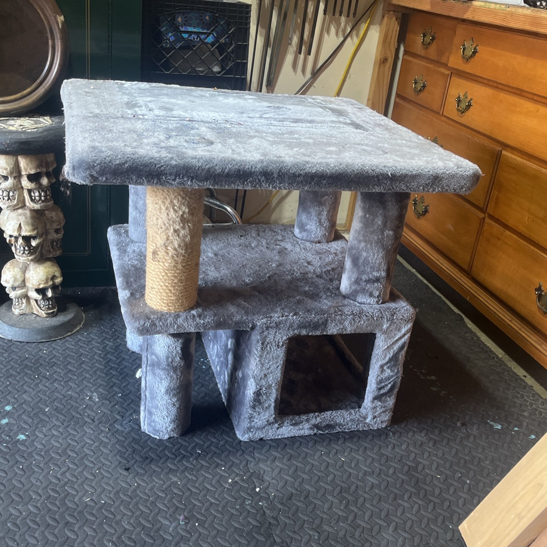 Free Cat Tree