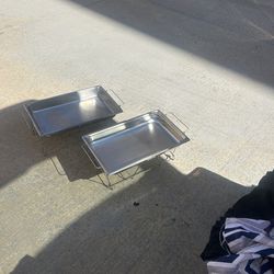Party serving trays w/collapsible stands