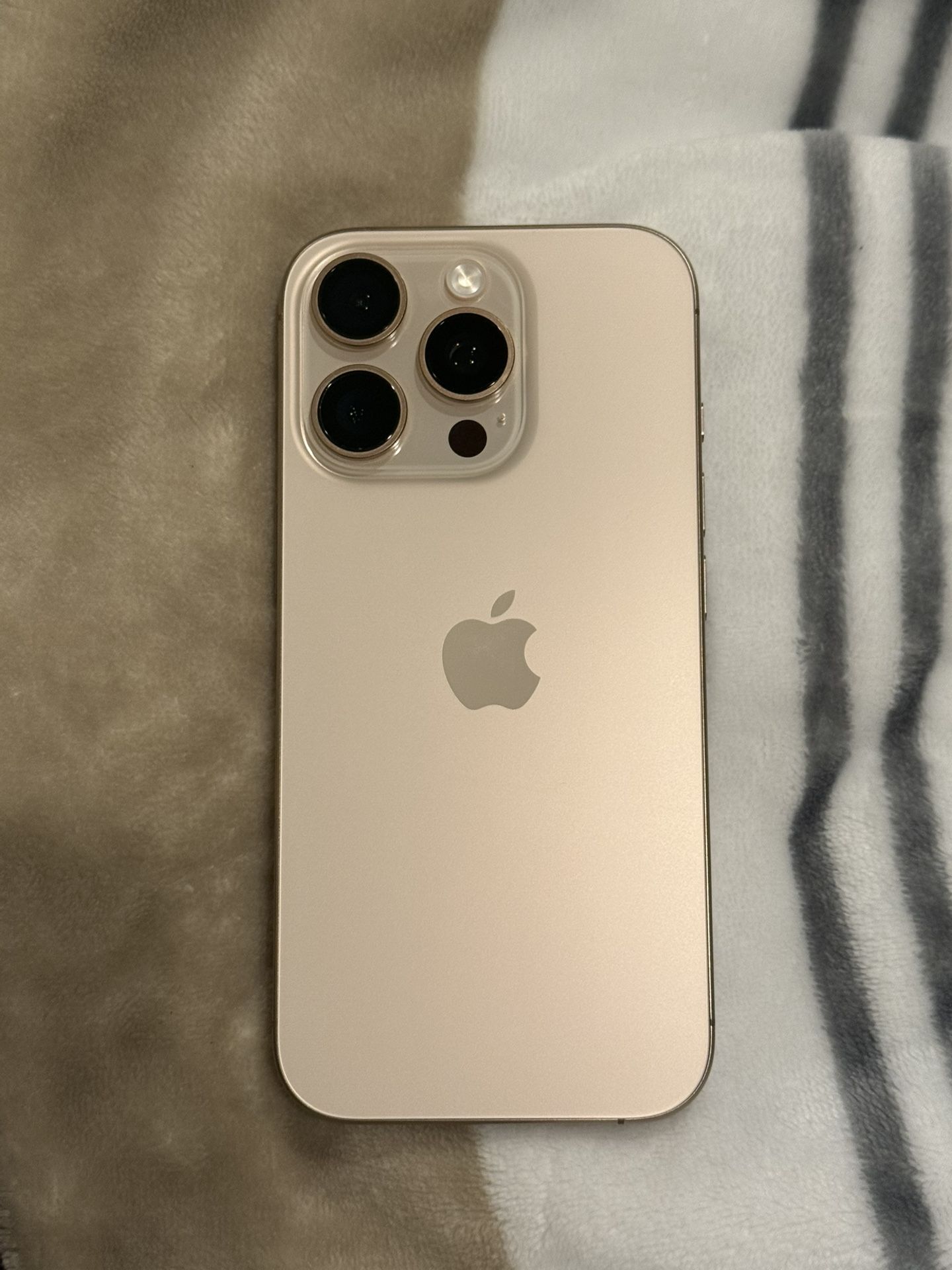 iPhone 16 Pro 256gb Unlocked