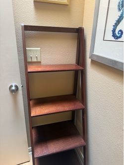 4 shelf Stand