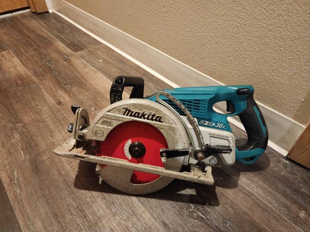 Saw Circular Makita
