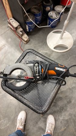 Contact circular saw