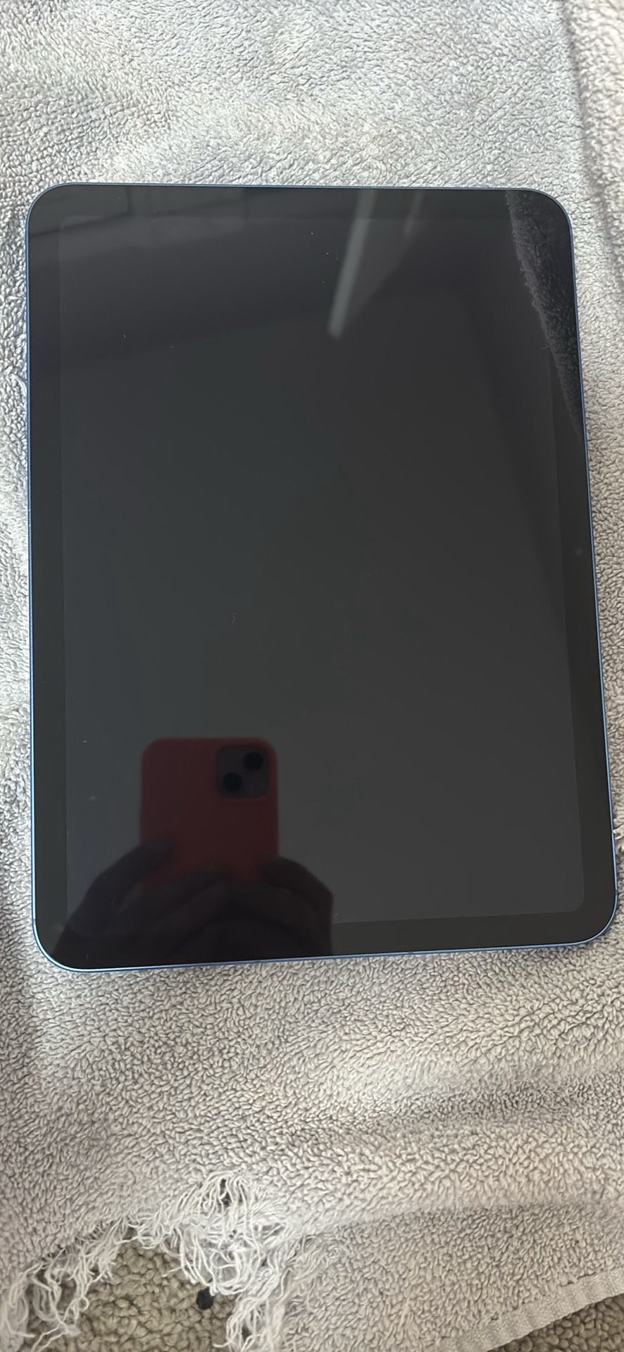 iPad {A16}