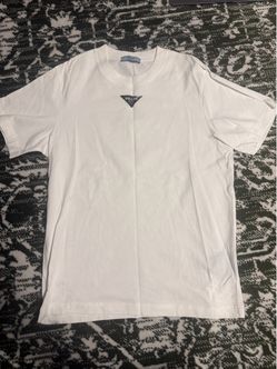 Prada size m
