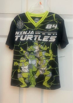 Brand new Boys Ninja Turtles soccer jersey size 4 Kids
