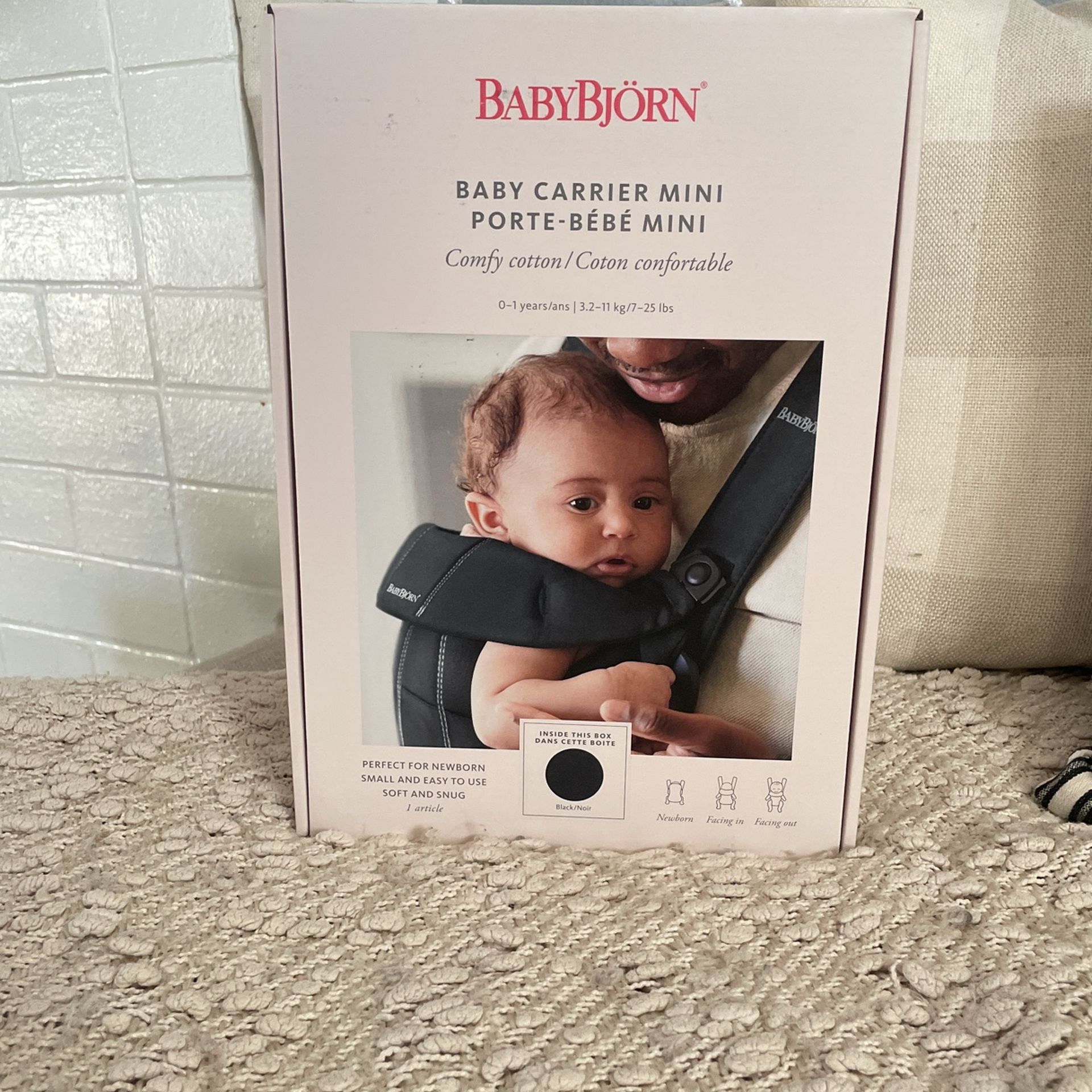 New In Box BabyBjorn Baby Carrier Mini Black