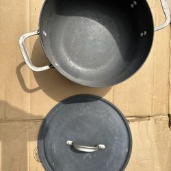 Calphalon!!!Heavy Duty Pot…large…with Lid!!!!