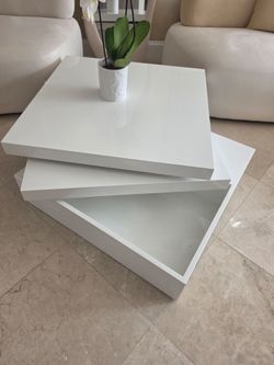 White High-Gloss Rotating Coffee Table