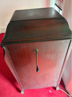 Victrola Record player