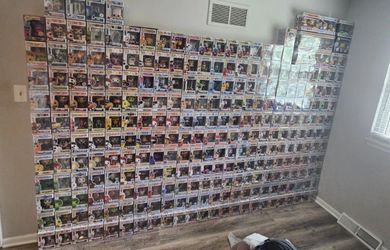 FUNKO POP LOT COLLECTION SALE STAR WARS DC AD ICON ANIMATION  MEGA MAN