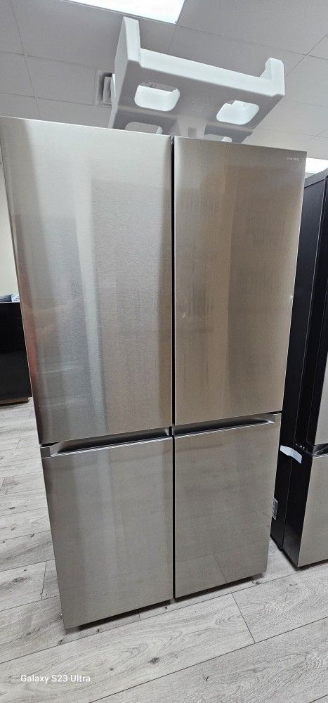 Samsung 23 Cu Ft 4 Door Flex Counter Depth Refrigerator