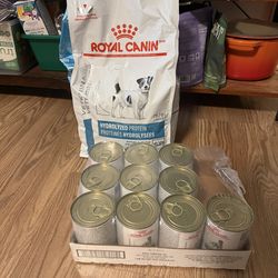 Royal Canin Adult Hydrolyzed Protein Small Breed Dry Food 8.8lb and 12 cans Pate