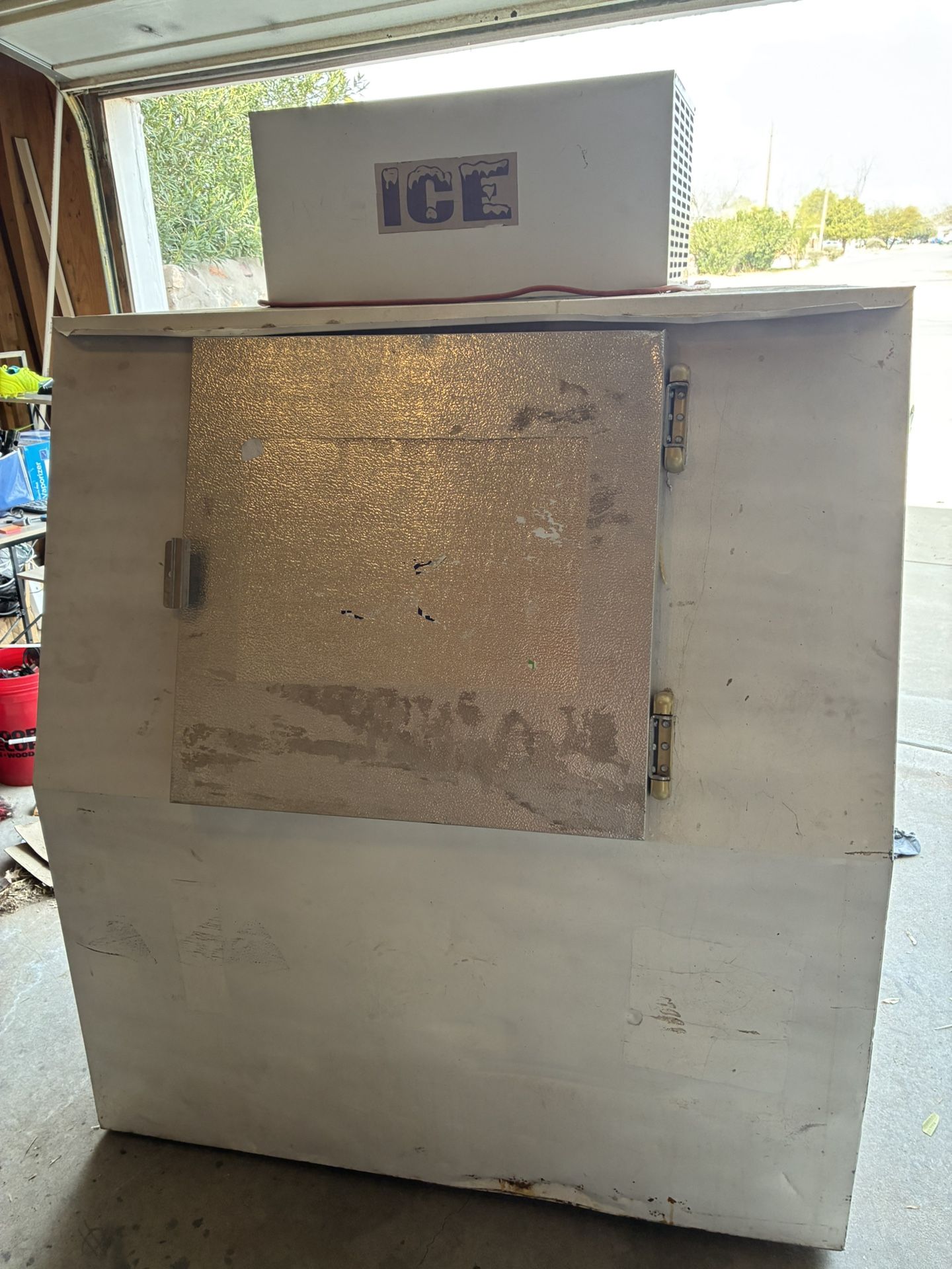 Ice Bag Freezer
