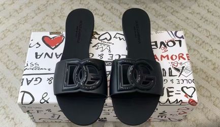 Black sandals