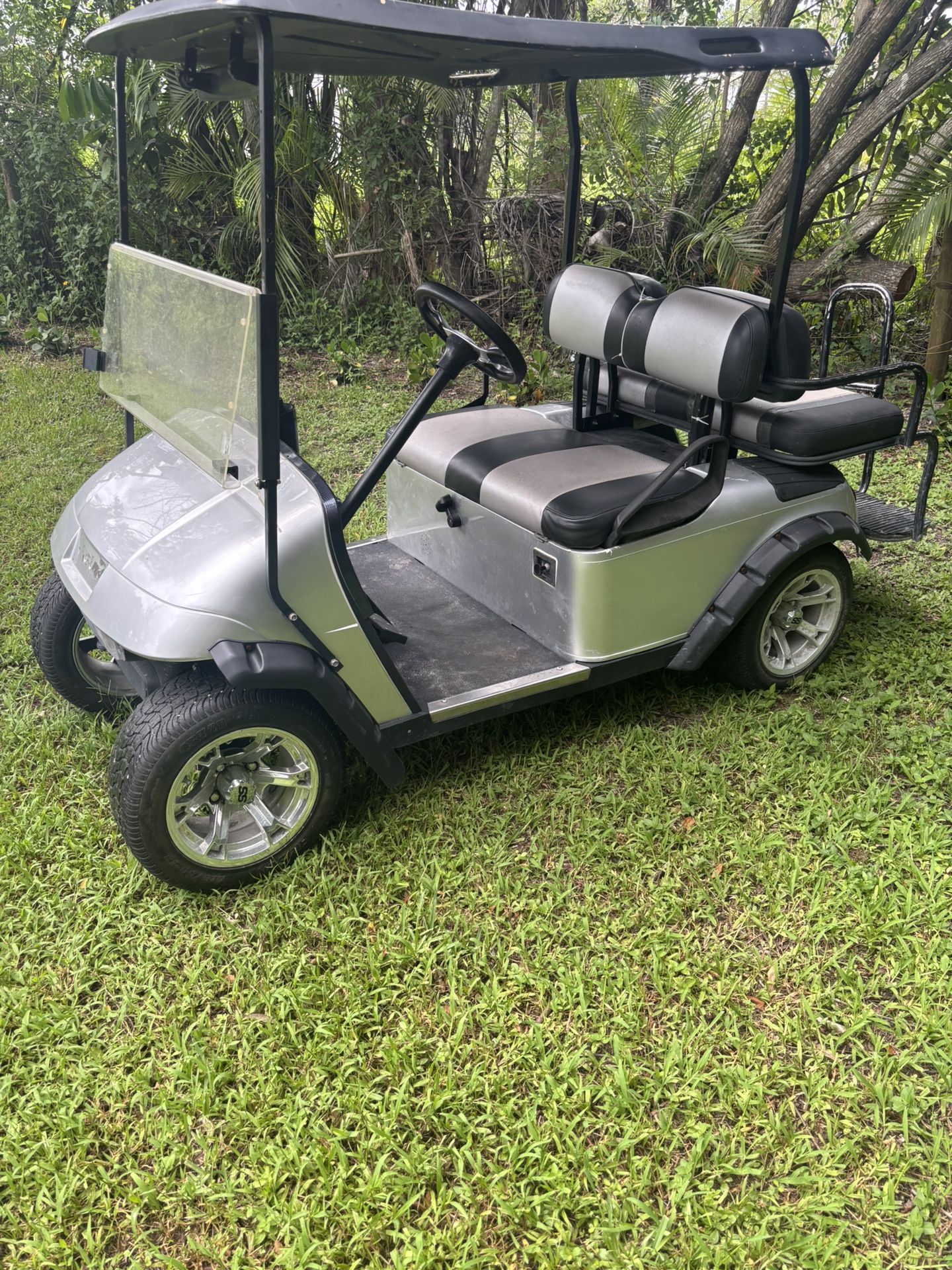Ez Go Gas Golf Cart