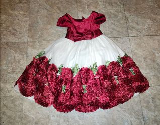American princess 👸  beautiful party/holiday dress