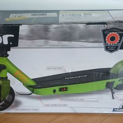 Razor E90 - ELECTRIC SCOOTER 