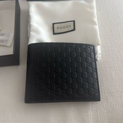 Men’s Gucci Wallet