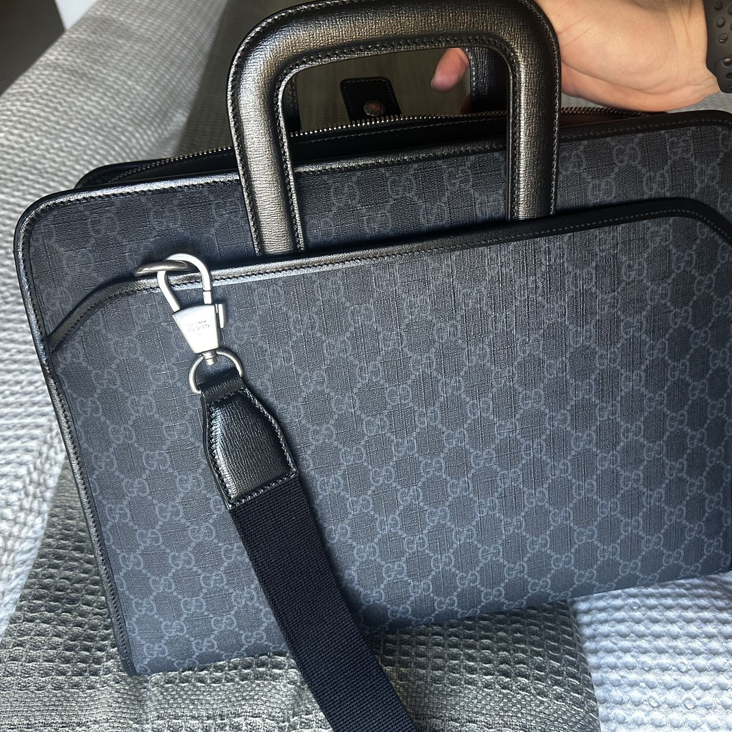 Gucci briefcase With interlocking G 