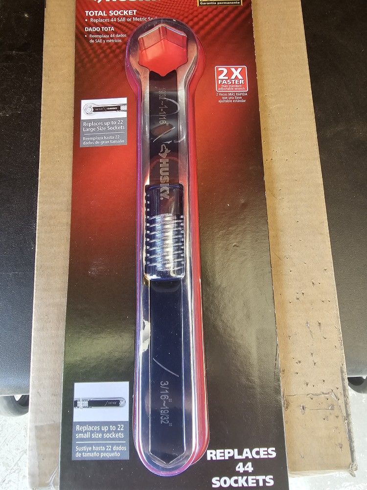 New Husky Total Socket Wrench Replaces 48 SAE or Metric Socket Adjusts from 3/16" to 1-1/16"