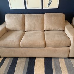Macy’s Queen Size Sleeper Sofa 
