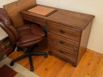 Students desk & chair