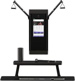 2021 Tonal Home Gym Like New with Full Accessories 200 lbs Resistance - Martinsburg, WV