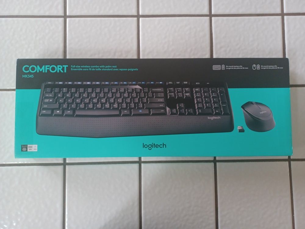 Keyboard with Wireless Mouse NEW