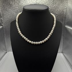 925 Silver Pearl Necklace 