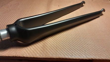 Throne Alloy Fork 1 1/8