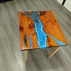 Epoxy Resin End Table 22x23x28 Cedar