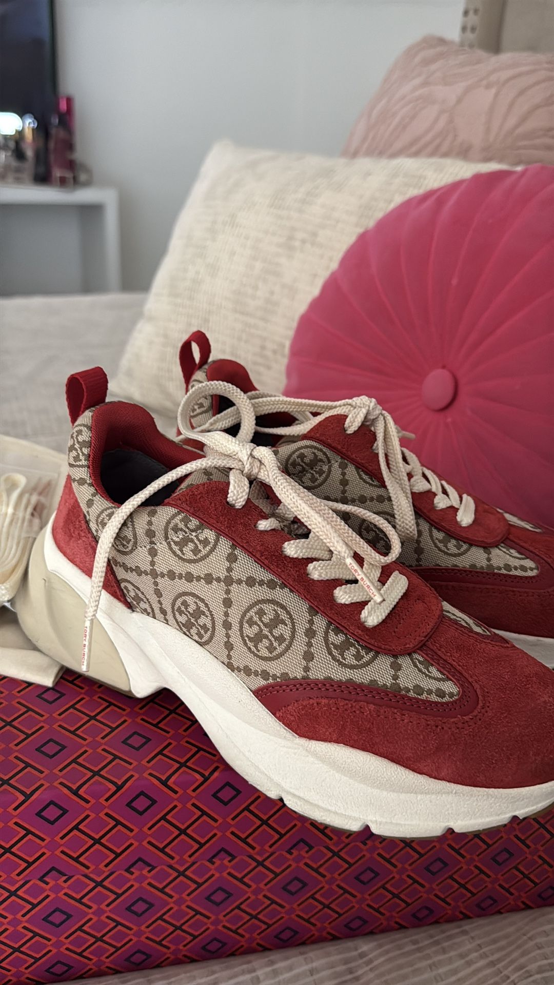 Tory Burch Sneakers