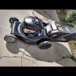 Craftsman Self Propel Lawnmower 
