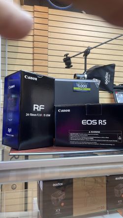 Canon R5 with RF 24-70mm f2.8