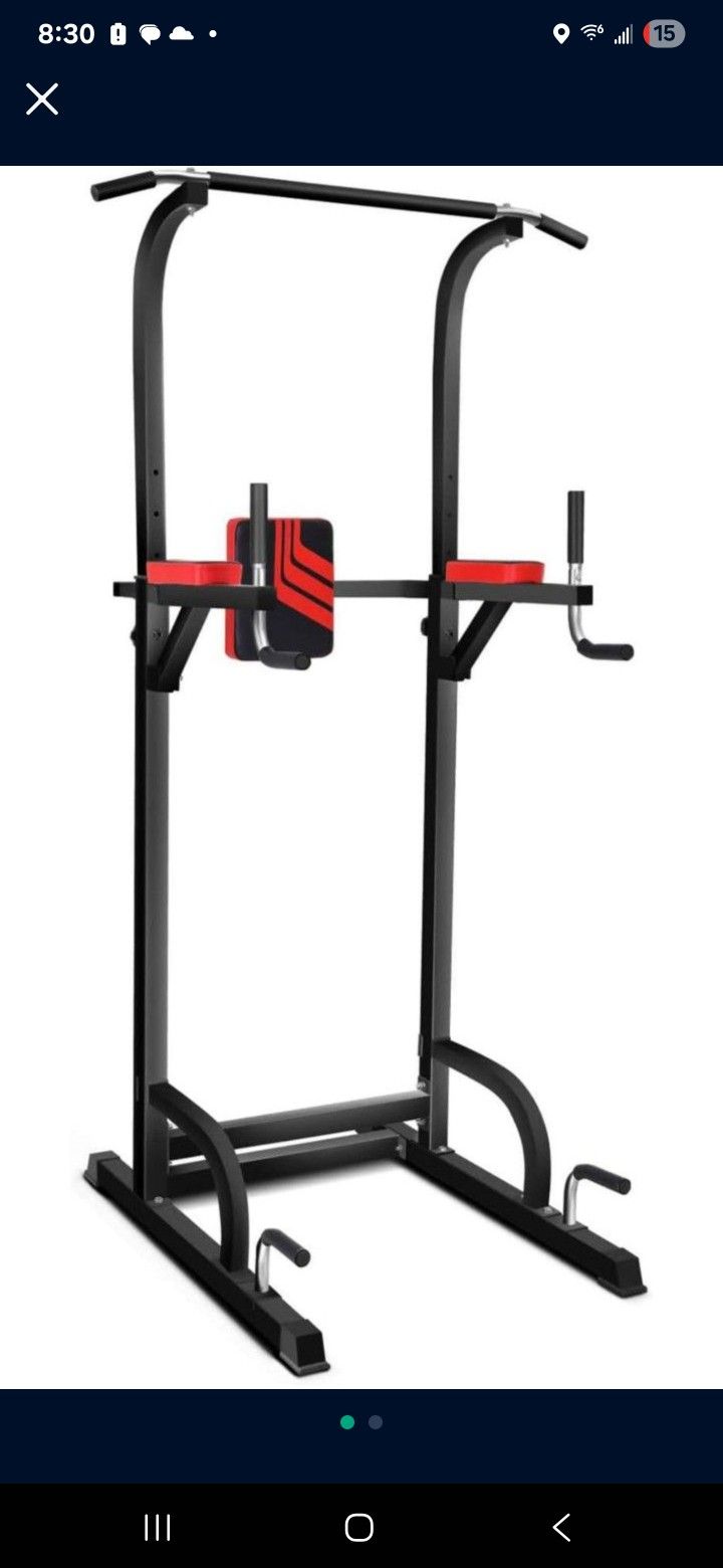Pull Up Bar Dip Station
