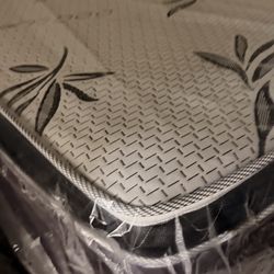 Full plush oillow top