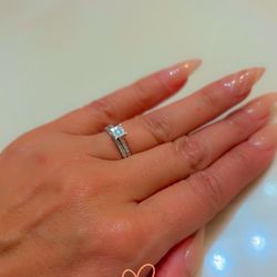 Engagement Ring Helzberg Diamond With Life Time Warranty 