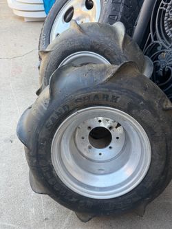 Sand tires