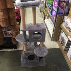 Cat Tree Grey for Sale in Chino, CA - OfferUp