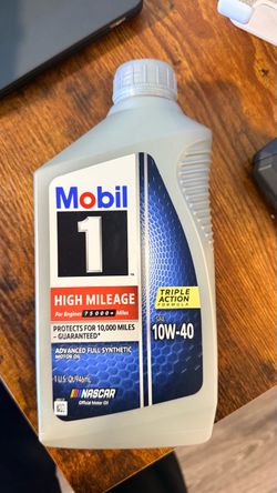 Mobil 10W-40 engine oil NEW and Sealed
