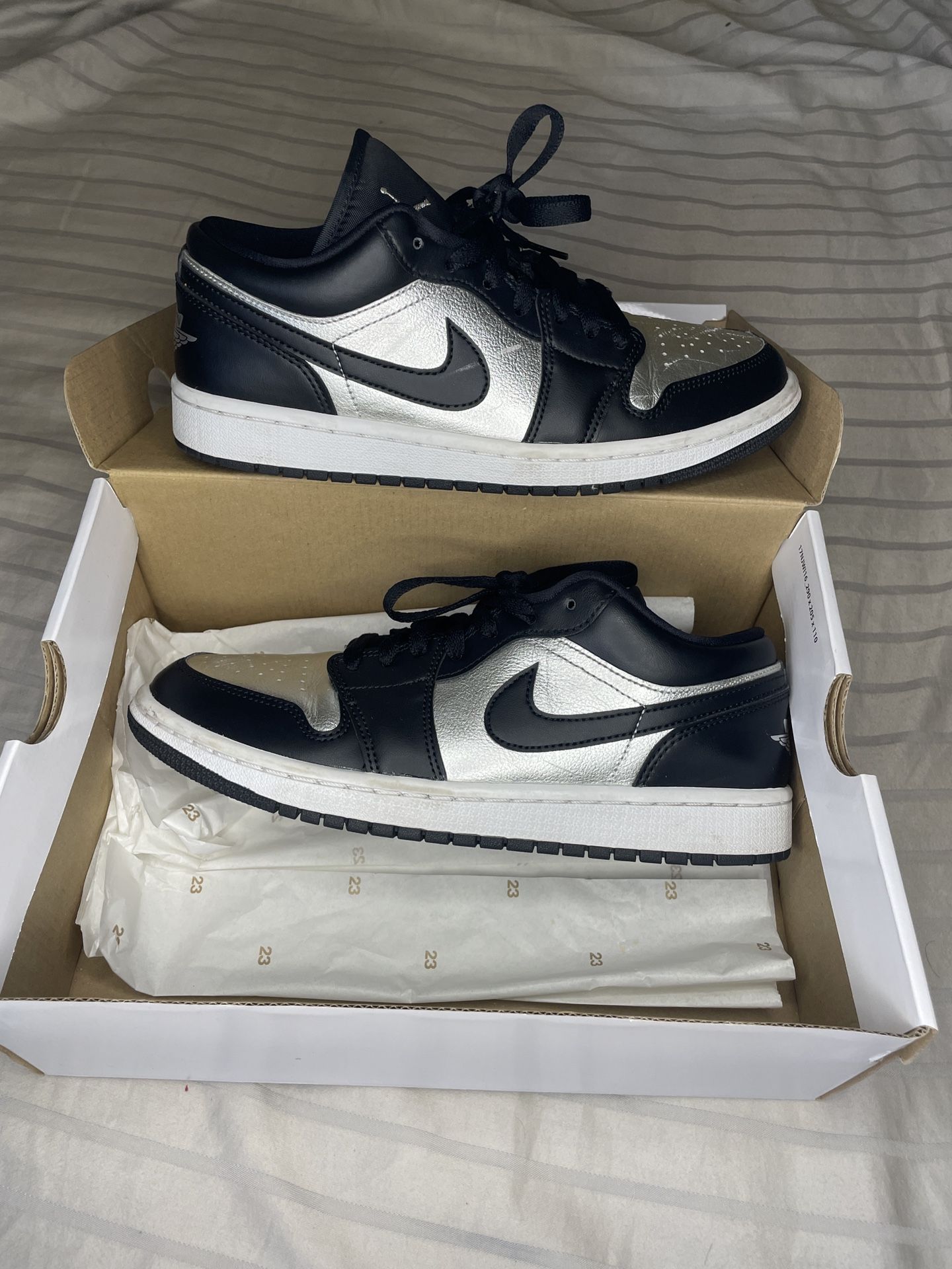 Air Jordan 1 Black Metallic Silver Low